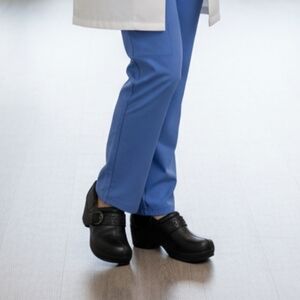 Bjorndal Brown Clogs Barely worn